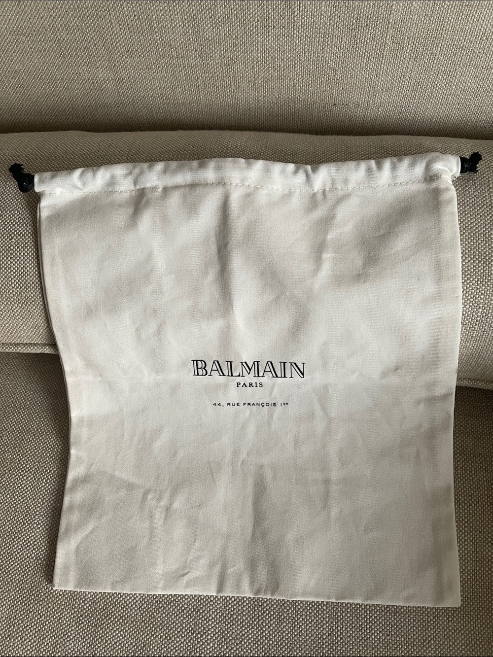 Balmain White Cotton Drawstring Dust Bag with Black Logo